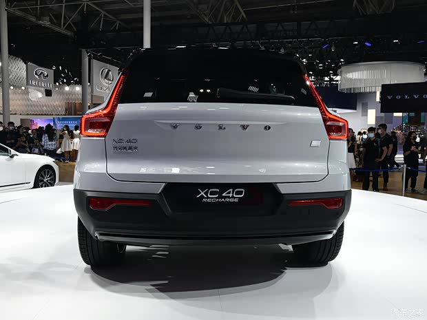 Volvo Asia Pacific Volvo XC40 New Energy 2021 P8 AWD