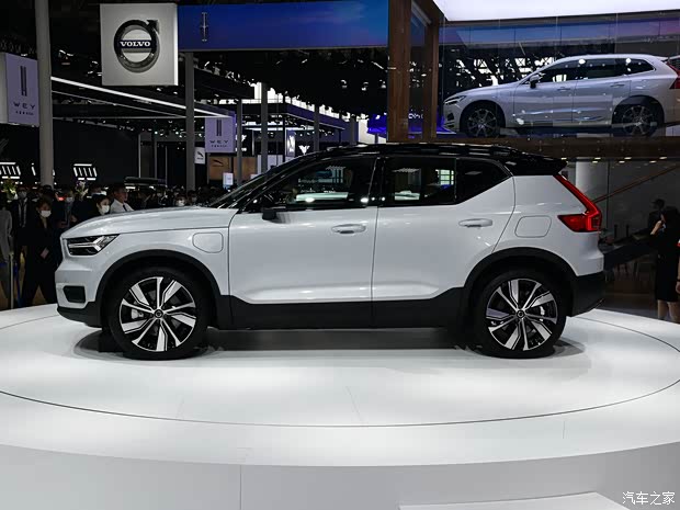 Volvo Asia Pacific Volvo XC40 New Energy 2021 P8 AWD